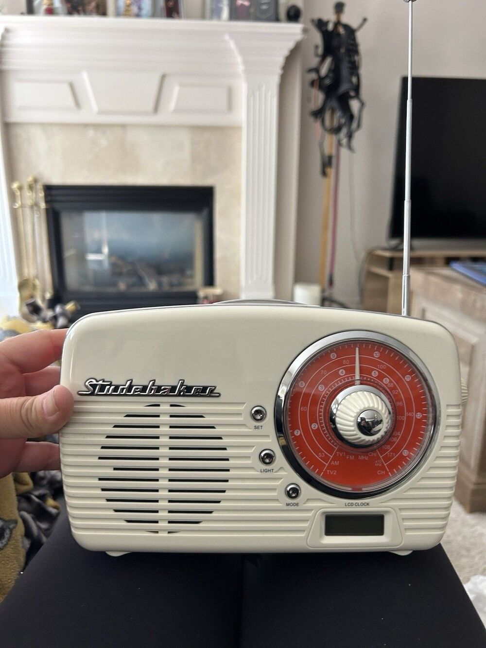 Vintage Style Studebaker Retro Radio Weather Band Clock New Tested Working